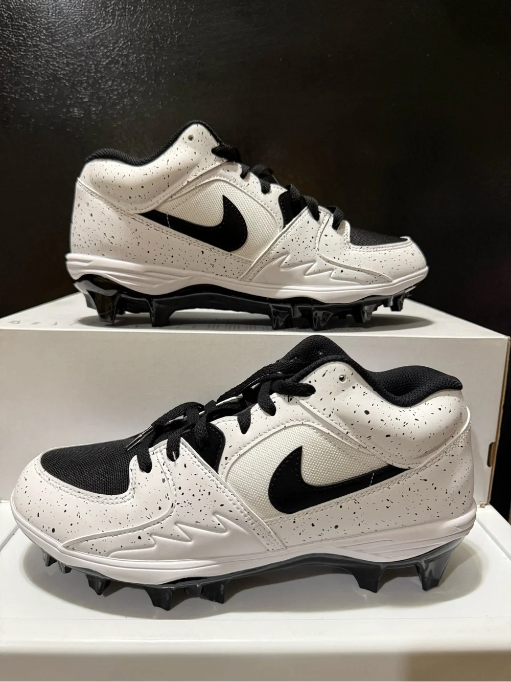 Air Jordan Stadium 90 Low TD Baseball Cleats Black White Men's Size 9 HQ0210-100